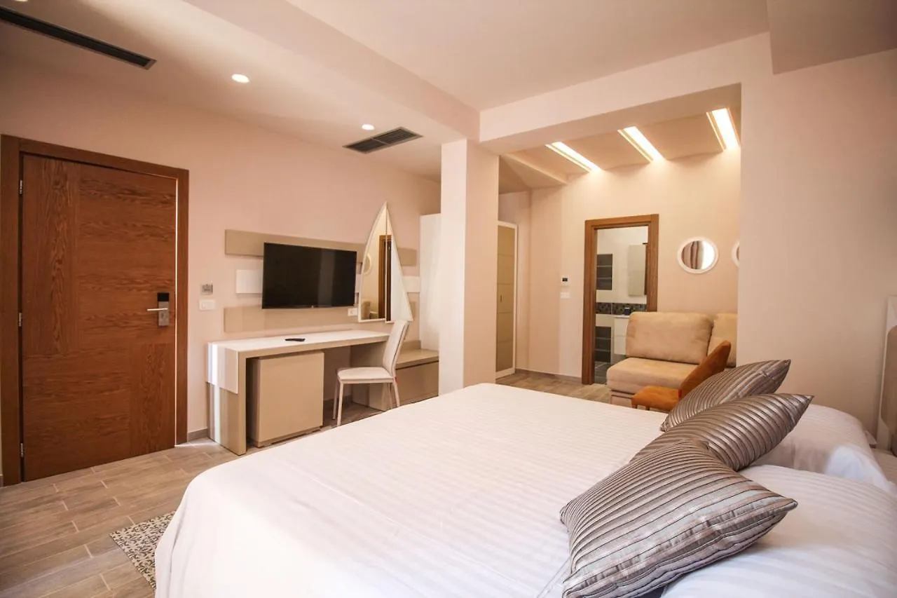 Hotel Kristera Kanine