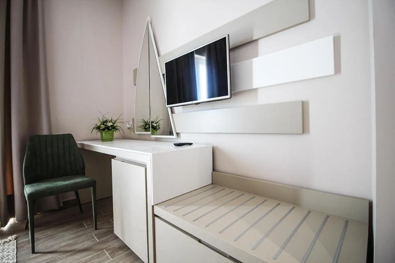 Hotel Kristera Kanine